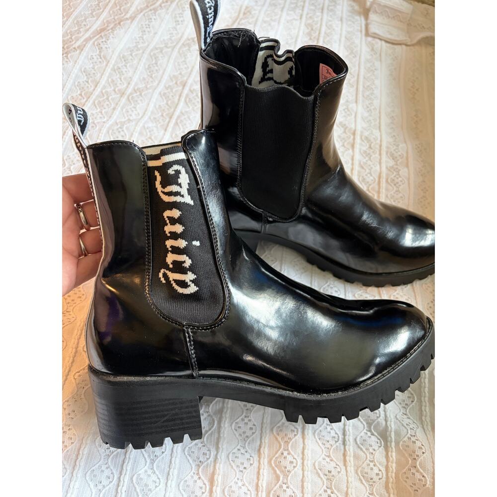 Juicy Couture Black Patent Chelsea Ankle Boots Lug Sole Women's Size 10